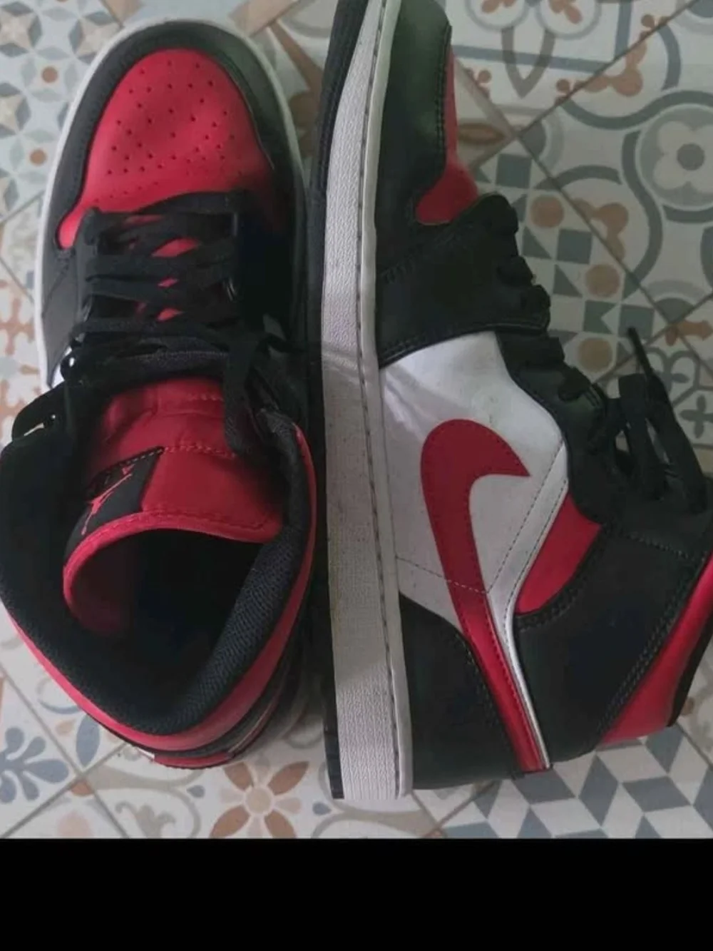 Jordan Men's Red and Black High-Top Sneakers